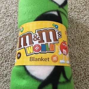 NWT M&M World M&M’s Candy 50”x60” Fleece Blanket